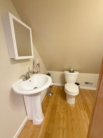 73 Williams Ave, Boston, MA 02136