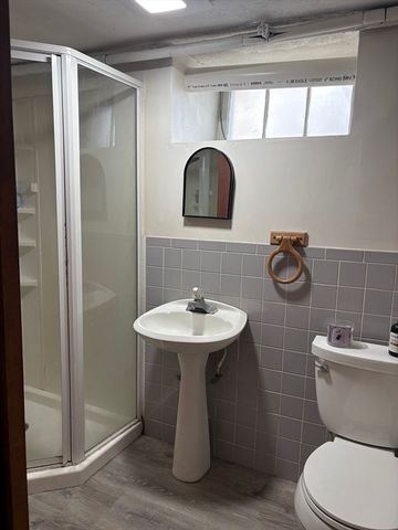 73 Williams Ave, Boston, MA 02136