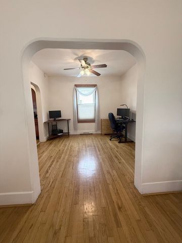 73 Williams Ave, Boston, MA 02136