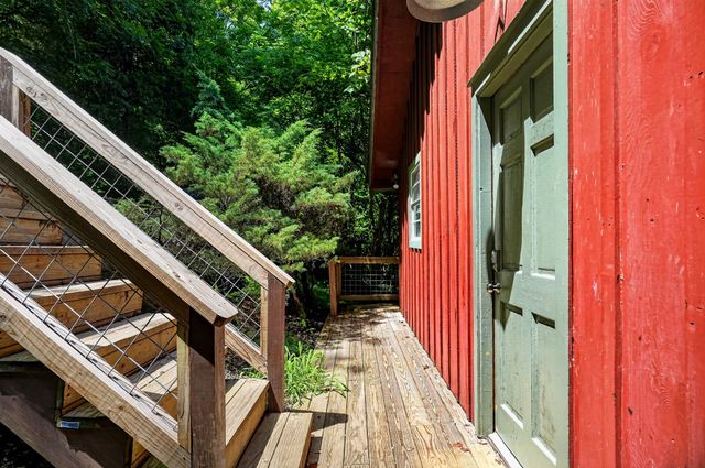 214 Mullican Dr, Smithville, TN 37166