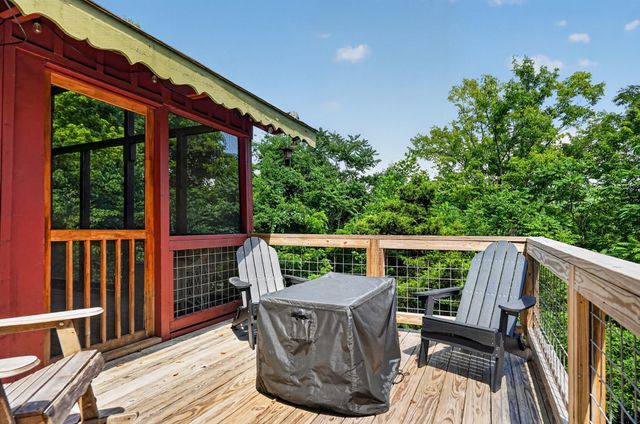 214 Mullican Dr, Smithville, TN 37166