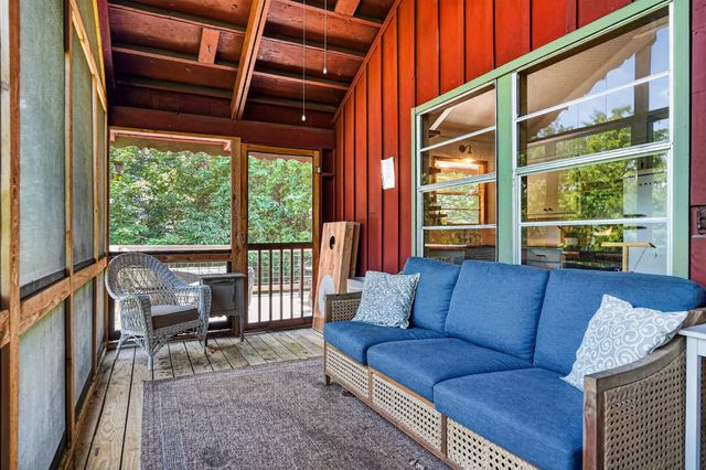 214 Mullican Dr, Smithville, TN 37166