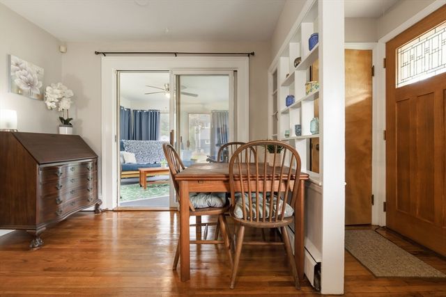 6 Longview Ter, Methuen, MA 01844