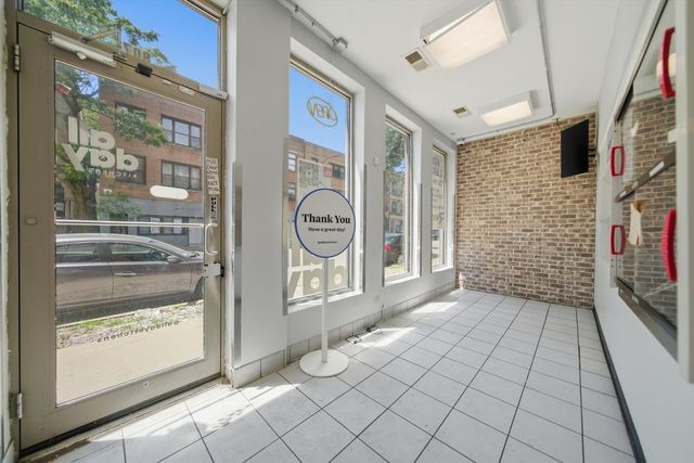 907 N DAMEN Avenue 101, Chicago, IL 60622