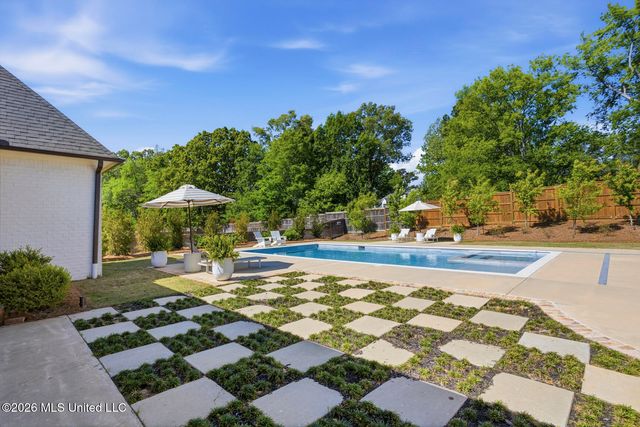 220 Parke Drive, Ridgeland, MS 39157