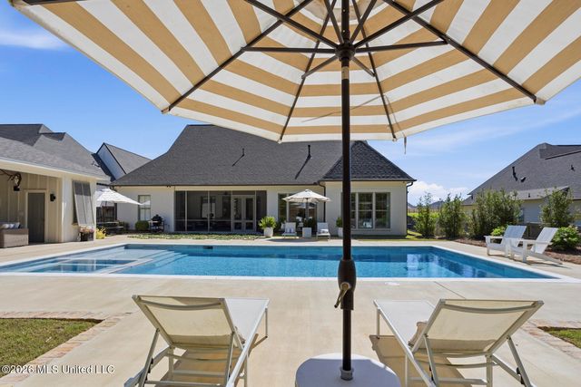 220 Parke Drive, Ridgeland, MS 39157