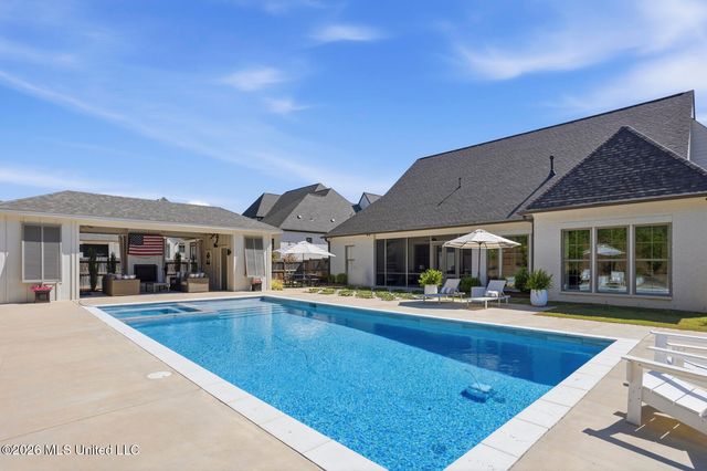 220 Parke Drive, Ridgeland, MS 39157