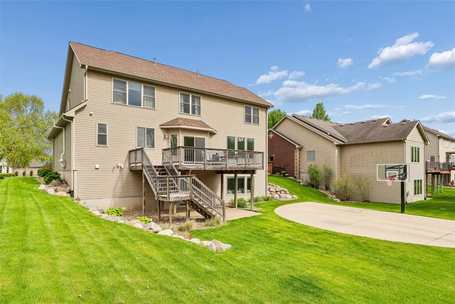 4622 153rd Street, Urbandale, IA 50323
