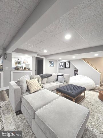 929 W NORTH STREET, Carlisle, PA 17013