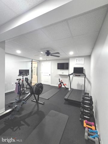 929 W NORTH STREET, Carlisle, PA 17013