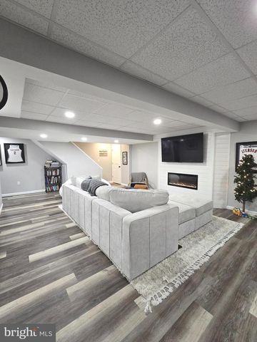 929 W NORTH STREET, Carlisle, PA 17013