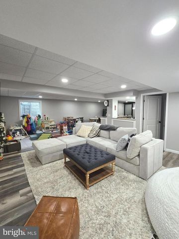 929 W NORTH STREET, Carlisle, PA 17013