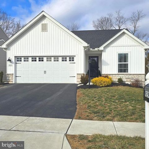 929 W NORTH STREET, Carlisle, PA 17013