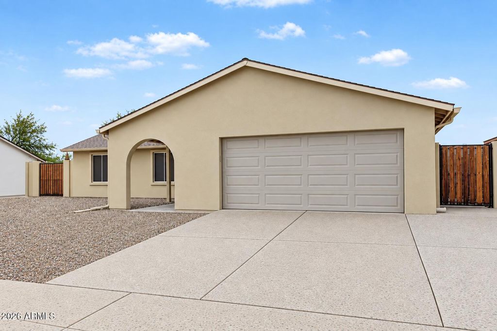 6007 S 42ND Street, Phoenix, AZ 85042 — photo 3