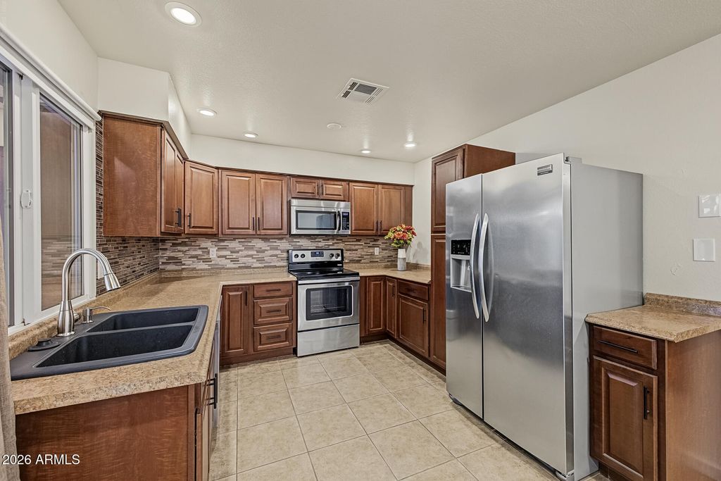 6007 S 42ND Street, Phoenix, AZ 85042 — photo 4