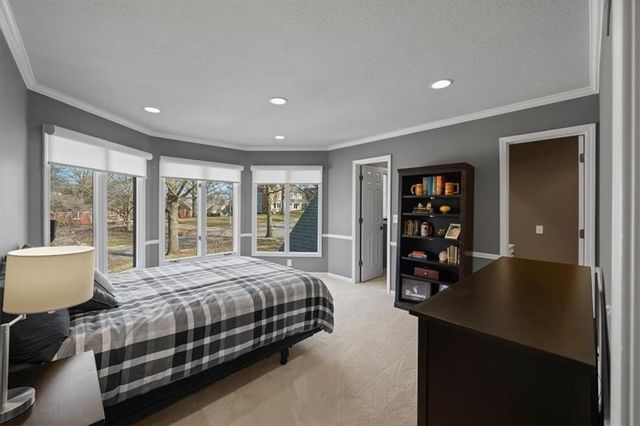 4001 W 126 Street, Leawood, KS 66209