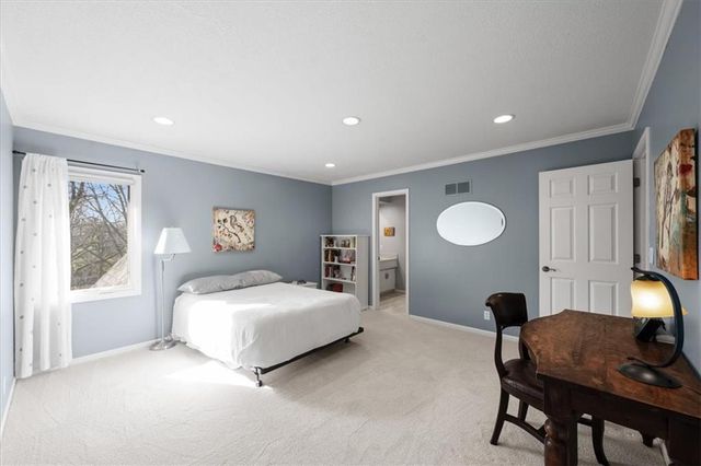 4001 W 126 Street, Leawood, KS 66209