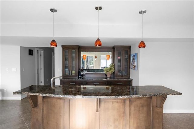 4001 W 126 Street, Leawood, KS 66209