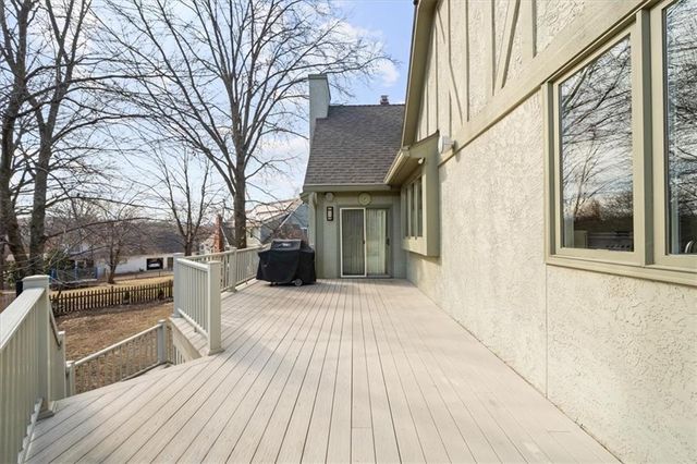 4001 W 126 Street, Leawood, KS 66209