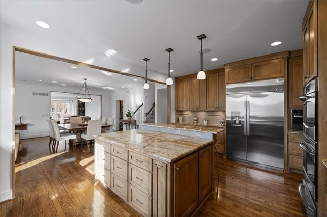 4001 W 126 Street, Leawood, KS 66209