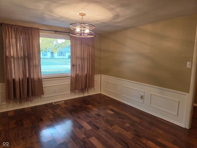 1936 W 74th Street, Indianapolis, IN 46260