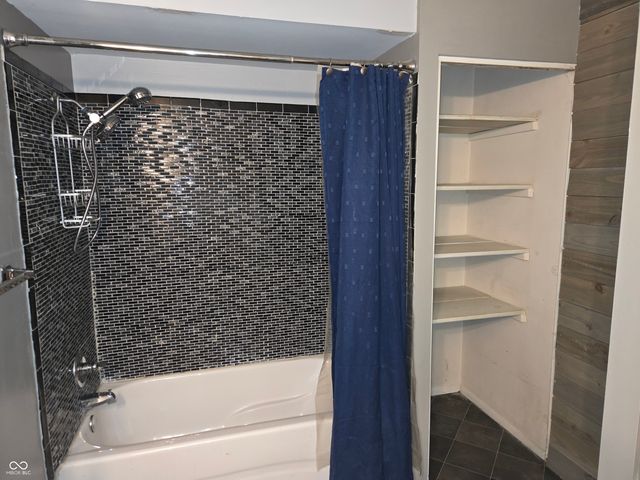 1936 W 74th Street, Indianapolis, IN 46260