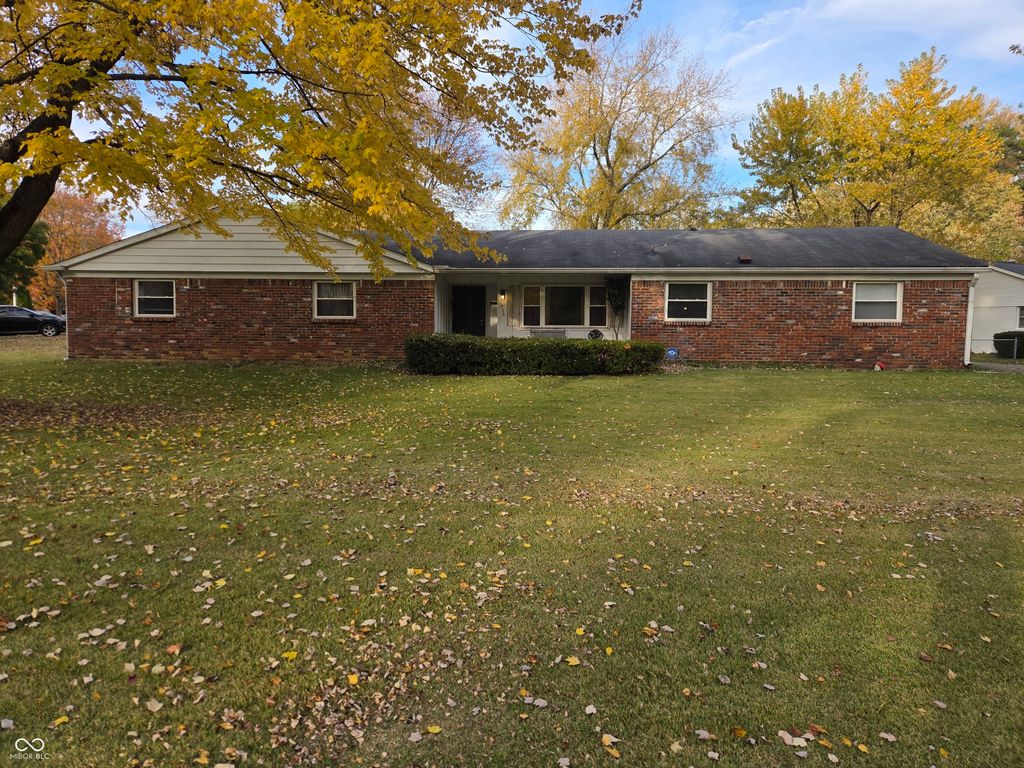 1936 W 74th Street, Indianapolis, IN 46260