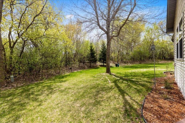 828 Winsome Way NW, Isanti, MN 55040