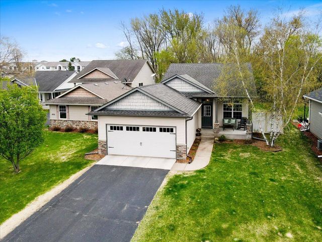828 Winsome Way NW, Isanti, MN 55040