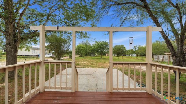 641 Fm 467, Seguin, TX 78155