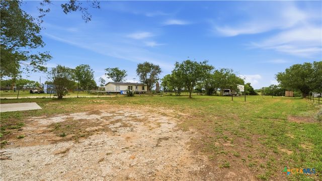 641 Fm 467, Seguin, TX 78155