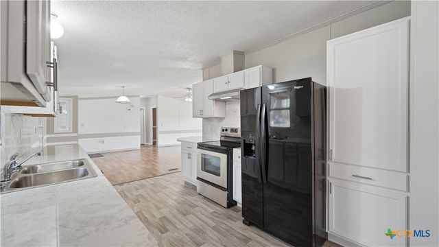 641 Fm 467, Seguin, TX 78155