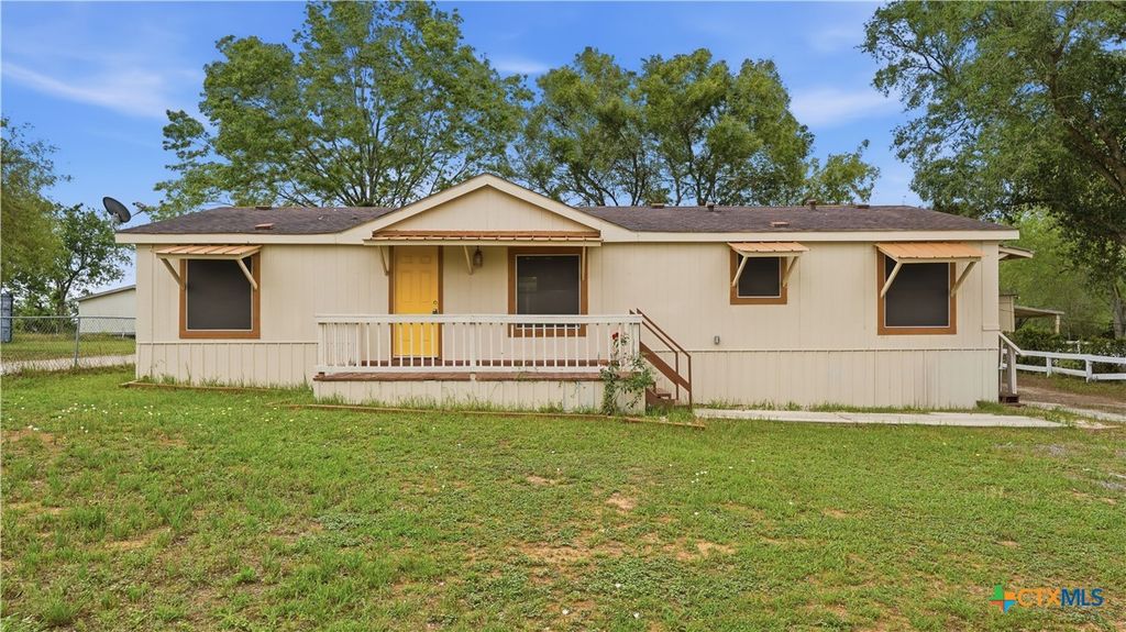 641 Fm 467, Seguin, TX 78155