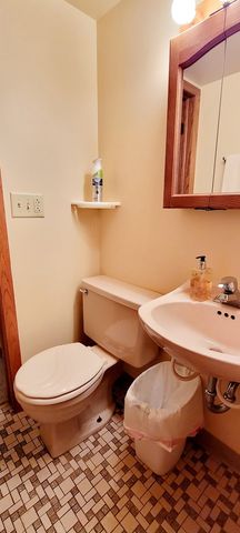 41511 N Country Club Drive, Antioch, IL 60002