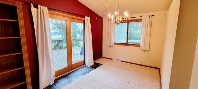 41511 N Country Club Drive, Antioch, IL 60002
