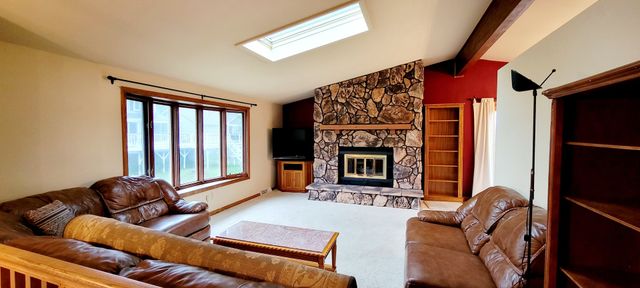 41511 N Country Club Drive, Antioch, IL 60002
