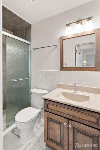 921 Robin Road, Hillsborough, NJ 08844