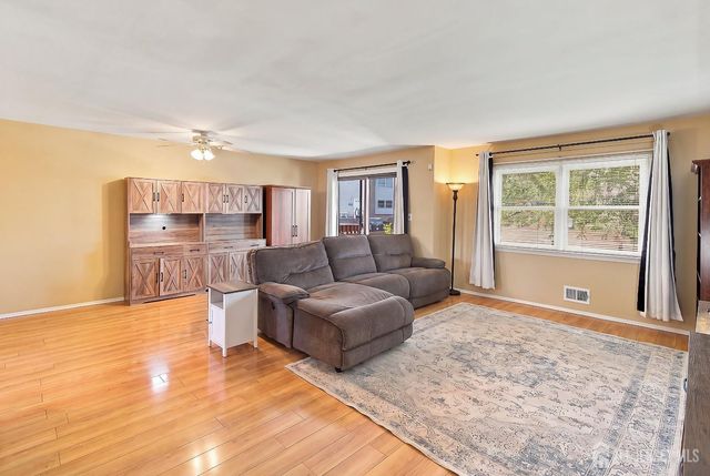 921 Robin Road, Hillsborough, NJ 08844