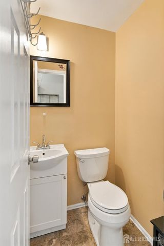 921 Robin Road, Hillsborough, NJ 08844