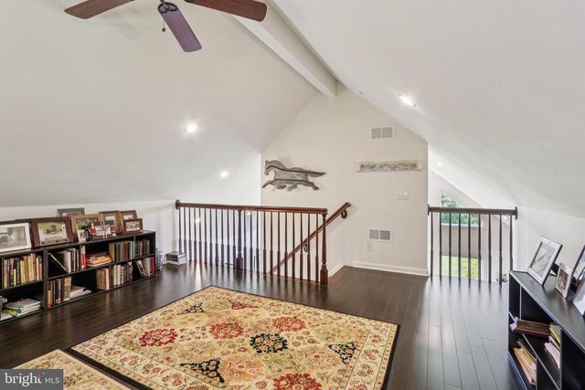 296 SHARON RD, Robbinsville, NJ 08691
