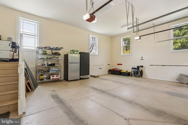 296 SHARON RD, Robbinsville, NJ 08691
