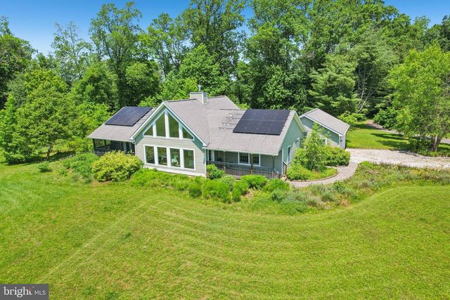 296 SHARON RD, Robbinsville, NJ 08691