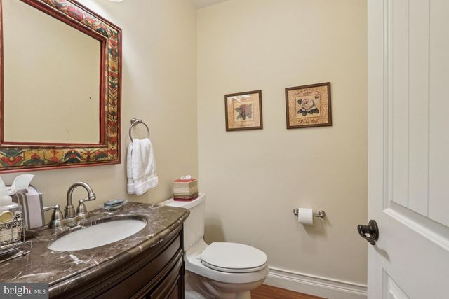 296 SHARON RD, Robbinsville, NJ 08691