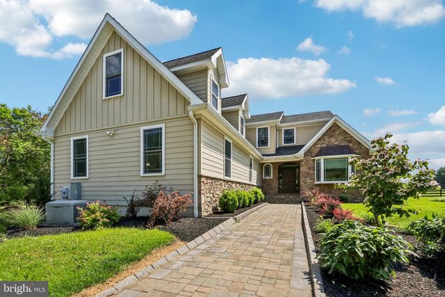 296 SHARON RD, Robbinsville, NJ 08691