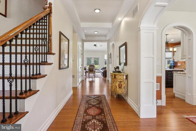 296 SHARON RD, Robbinsville, NJ 08691