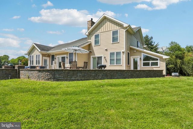 296 SHARON RD, Robbinsville, NJ 08691
