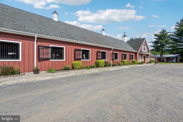 296 SHARON RD, Robbinsville, NJ 08691