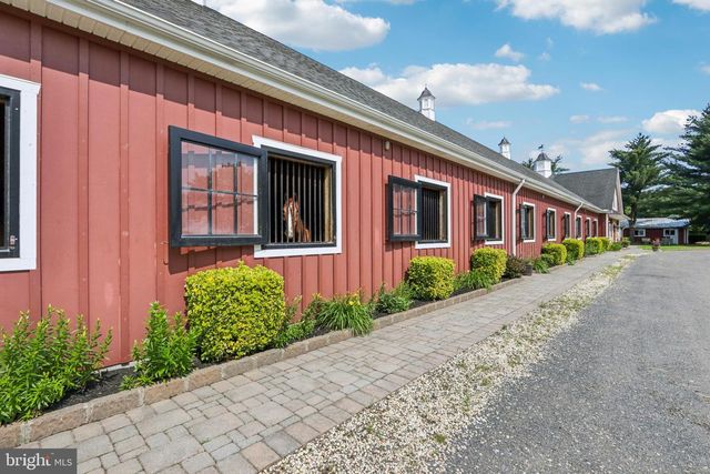 296 SHARON RD, Robbinsville, NJ 08691