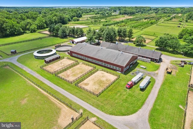 296 SHARON RD, Robbinsville, NJ 08691