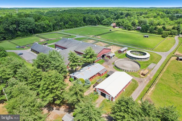 296 SHARON RD, Robbinsville, NJ 08691